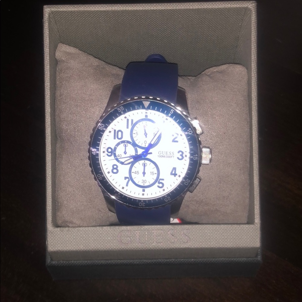 Guess watch